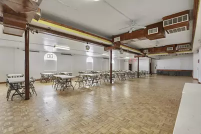 2007 W Forest Home Ave #2011, Milwaukee, WI 53215 - Photo 6