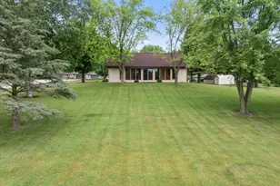 4294 Bonmaur Terrace, Hartford, WI 53086 - Photo 30