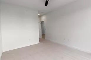 9352 S Alder Pl, Oak Creek, WI 53154 - Photo 16