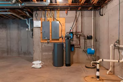 5305  Goldust Ct, Rockland, WI 54115 - Photo 56