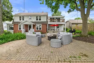 415 S Lake Shore Dr, Lake Geneva, WI 53147 - Photo 46