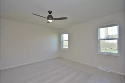 621  Standing Stone Dr, Waukesha, WI 53189 - Photo 22