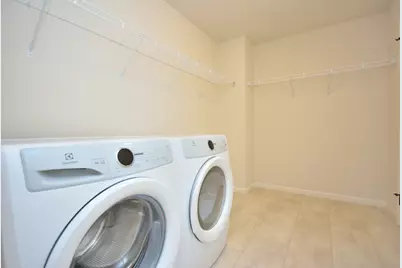 621  Standing Stone Dr, Waukesha, WI 53189 - Photo 26