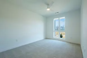 9378 S Alder Pl, Oak Creek, WI 53154 - Photo 8