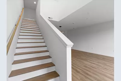 9378 S Alder Pl #105, Oak Creek, WI 53154 - Photo 8