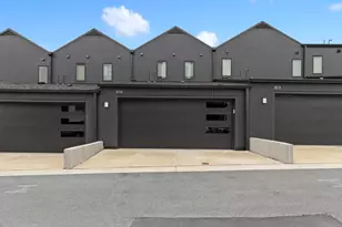 9378 S Alder Pl, Oak Creek, WI 53154 - Photo 28