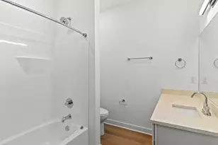 4163 E Hemlock Dr, Oak Creek, WI 53154 - Photo 22