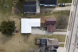 406 S College Ave, Fox Lake, WI 53933 - Photo 4