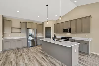 213  Cedar Ave, Delavan, WI 53115 - Photo 8