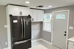 3730 W Kaul Ave, Milwaukee, WI 53209 - Photo 6