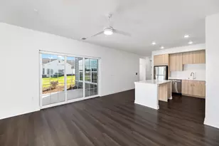 8852 S Jackjay Dr, Oak Creek, WI 53154 - Photo 8