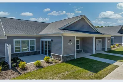 8852 S Jackjay Dr #501, Oak Creek, WI 53154 - Photo 2