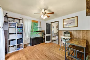 W8753 Ridge Rd, Richmond, WI 53115 - Photo 6