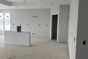 9938 Migratory Ln, Mequon, WI 53097 - Photo 6