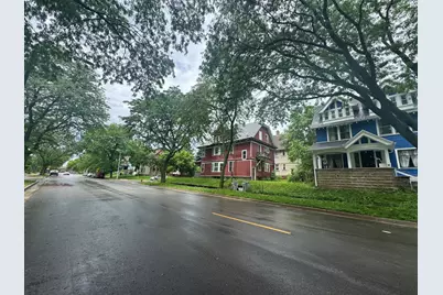 3319 W Clybourn St, Milwaukee, WI 53208 - Photo 2