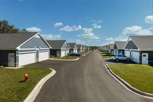 1811 W Wysteria Ln, Oak Creek, WI 53154 - Photo 2