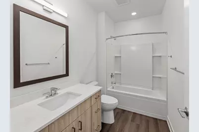 1811 W Wysteria Ln #605, Oak Creek, WI 53154 - Photo 16