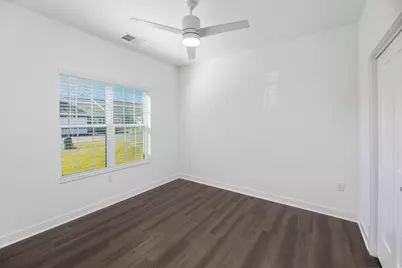 1811 W Wysteria Ln #605, Oak Creek, WI 53154 - Photo 24