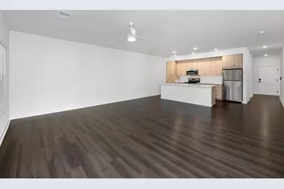 1811 W Wysteria Ln #605, Oak Creek, WI 53154 - Photo 14