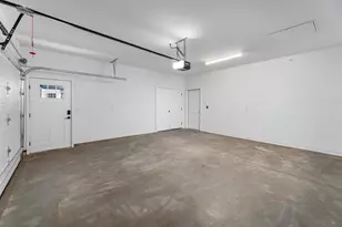 1811 W Wysteria Ln, Oak Creek, WI 53154 - Photo 32