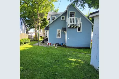 612  Buffalo St, Manitowoc, WI 54220 - Photo 2