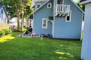 612 Buffalo St, Manitowoc, WI 54220 - Photo 2