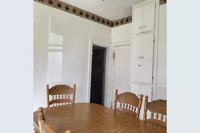 612  Buffalo St, Manitowoc, WI 54220 - Photo 6