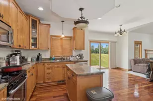 3626 Haymeadow Rd, Racine, WI 53126 - Photo 16