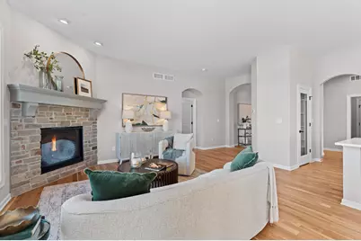 1620  Belmont Ln #26, Oconomowoc, WI 53066 - Photo 8