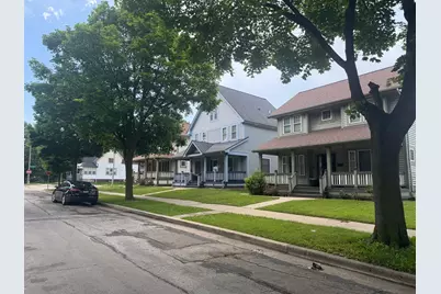 425 N 29th St, Milwaukee, WI 53208 - Photo 2