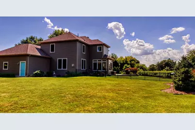 615  Fairway Cir, Jefferson, WI 53549 - Photo 86