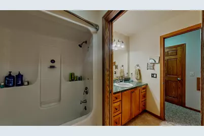 615  Fairway Cir, Jefferson, WI 53549 - Photo 52