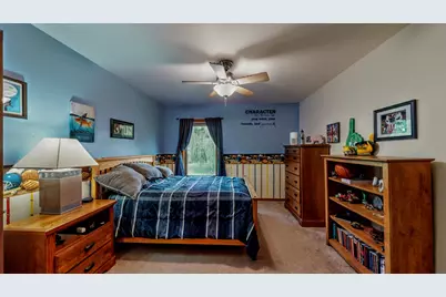 615  Fairway Cir, Jefferson, WI 53549 - Photo 42