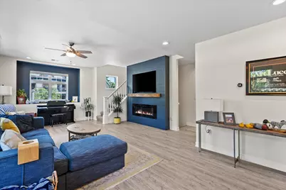 303 E Pier St, Port Washington, WI 53074 - Photo 4