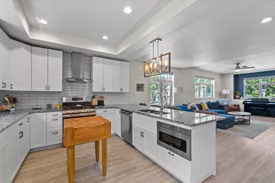 303 E Pier St, Port Washington, WI 53074 - Photo 10