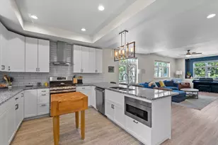 303 E Pier St, Port Washington, WI 53074 - Photo 10