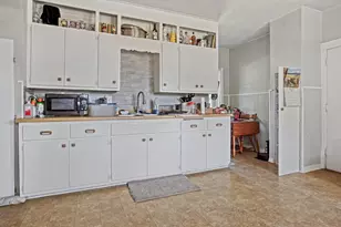 421 Amory St, Fond du Lac, WI 54935 - Photo 2