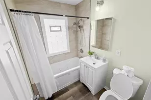3408 N Hubbard St, Milwaukee, WI 53212 - Photo 10