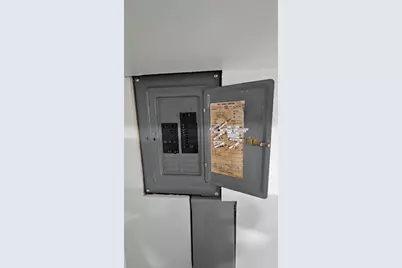 1319  Greenfield Ave, Sheboygan, WI 53081 - Photo 28