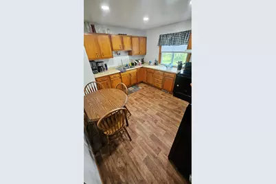 1319  Greenfield Ave, Sheboygan, WI 53081 - Photo 8