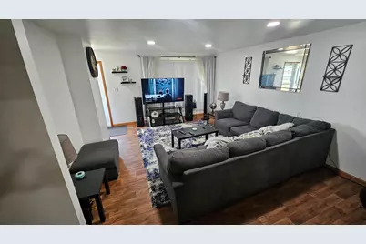 1319  Greenfield Ave, Sheboygan, WI 53081 - Photo 2