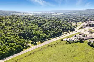 809 Holmen Dr, Holmen, WI 54636 - Photo 12