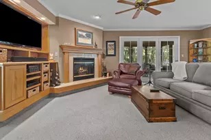 1554 Orchard Ln, Lake Geneva, WI 53147 - Photo 8