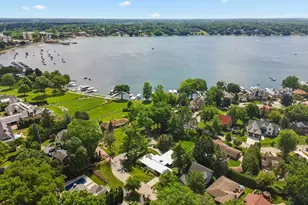 1554 Orchard Ln, Lake Geneva, WI 53147 - Photo 4