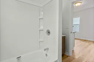 2941 N Dr William Finlayson St, Milwaukee, WI 53212 - Photo 20