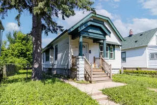 2941 N Dr William Finlayson St, Milwaukee, WI 53212 - Photo 2