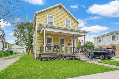 33  7th St, Fond du Lac, WI 54935 - Photo 1