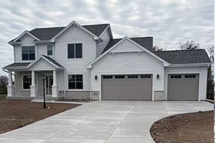 N119W14982 Ivy Ln, Germantown, WI 53022 - Photo 1