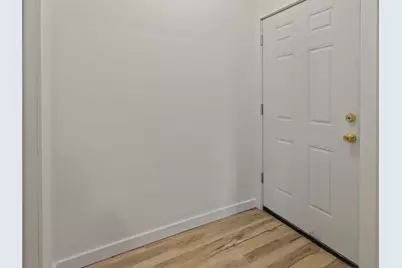 1701 W Keefe Ave, Milwaukee, WI 53206 - Photo 4