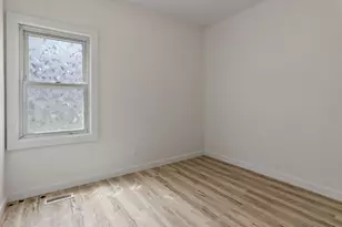 1701 W Keefe Ave, Milwaukee, WI 53206 - Photo 8